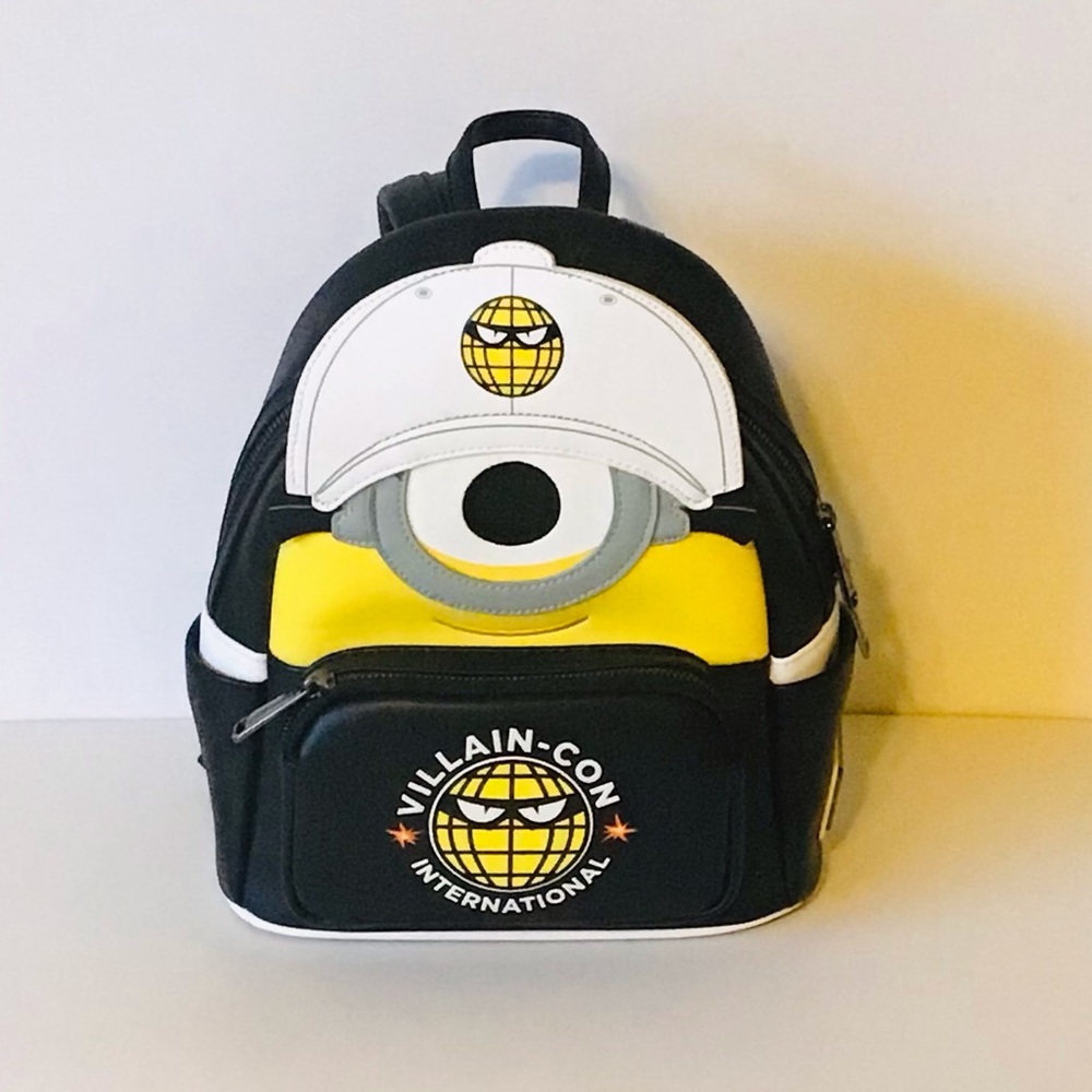 Universal Studios Exclusive - Loungefly® Villain-Con Minion Mini Backpack